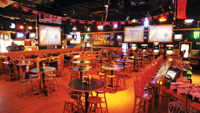 sports bar interior in Defiance, Ohio | McDonald's Design Build